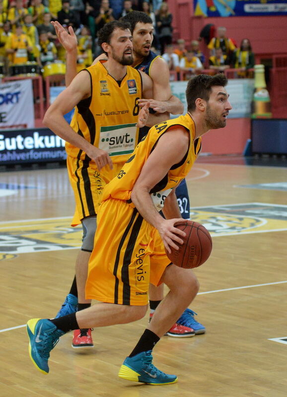 Walter Tigers Tübingen - EWE Baskets Oldenburg 60:96