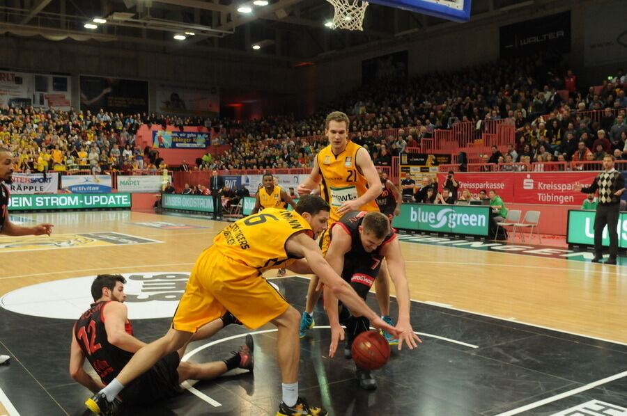 Walter Tigers Tübingen - s.Oliver Baskets Würzburg 65:82