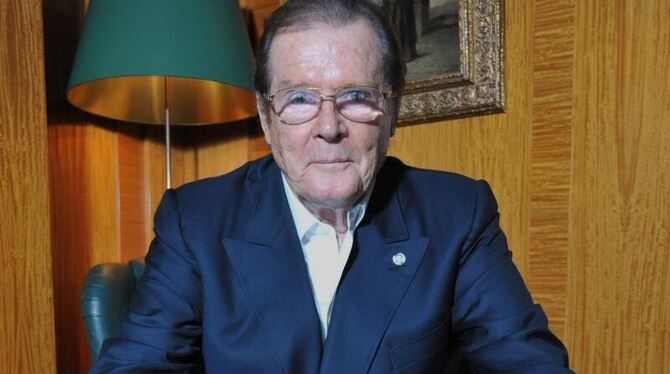 Sir Roger Moore engagiert sich seit vielen Jahren als Botschafter für Unicef. Foto: Patrick Seeger