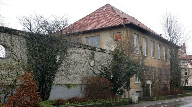 Das Textiltechnikum-Lehrsaalgebäude in der Bismarckstraße soll einem Polizei-Neubau weichen. FOTO: KUS