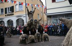 6. Umzug der Uschlaberghexa Pfullingen