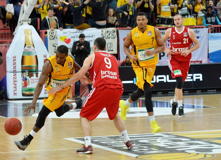 Walter Tigers Tübingen - Baskets Bamberg 84:86