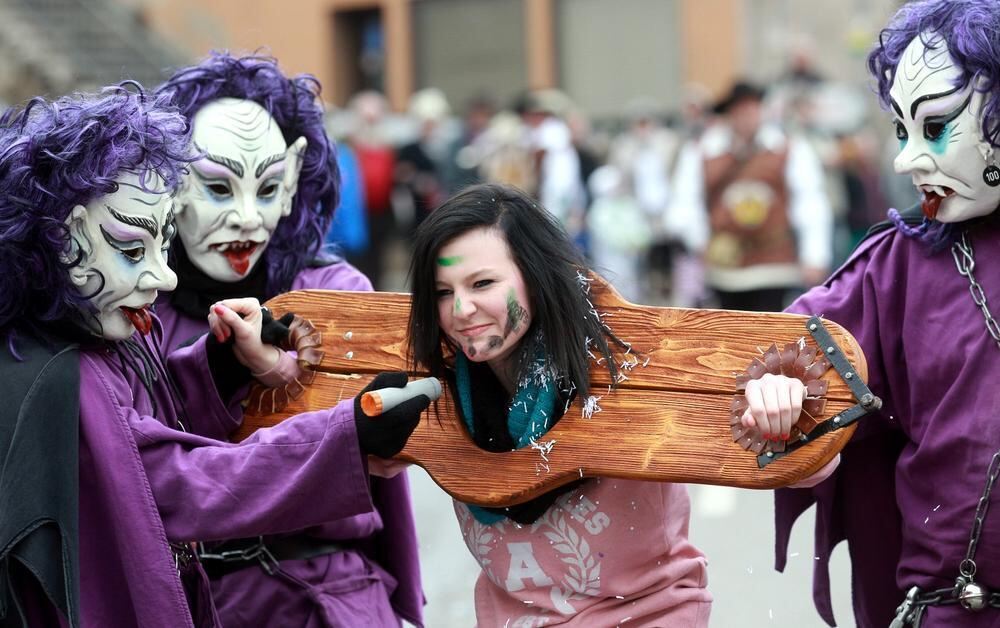 Großer Narrensprung in Zwiefalten 2. März 2014