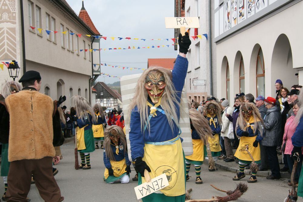 Fasnetsdienstag Hayingen Alb 2014