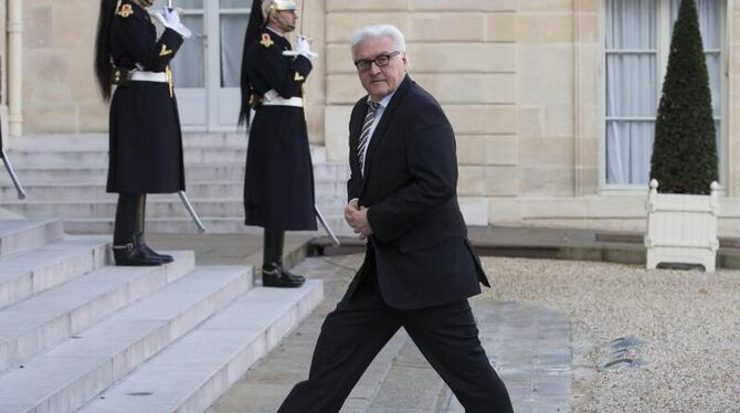 Auch Außenminister Frank-Walter Steinmeier ist bei dem Treffen dabei. Foto: Ian Langsdon