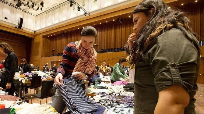 Auch dieses Jahr wird die Stadthalle wieder zum Secondhand-Basar. ARCHIVFOTO: JAZ