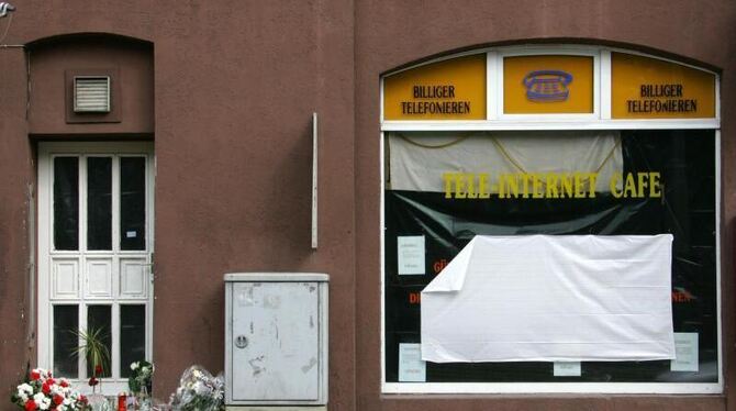 Blick auf das Internet-Café in Kassel, in dem der Betreiber Halit Yozgat ermordet. Foto: Uwe Zucchi/Archiv