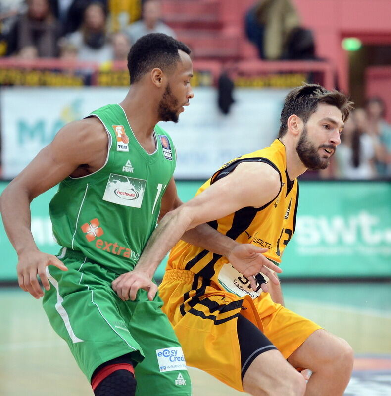 Walter Tigers Tübingen - TBB Trier 74:67