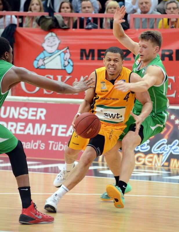 Walter Tigers Tübingen - TBB Trier 74:67