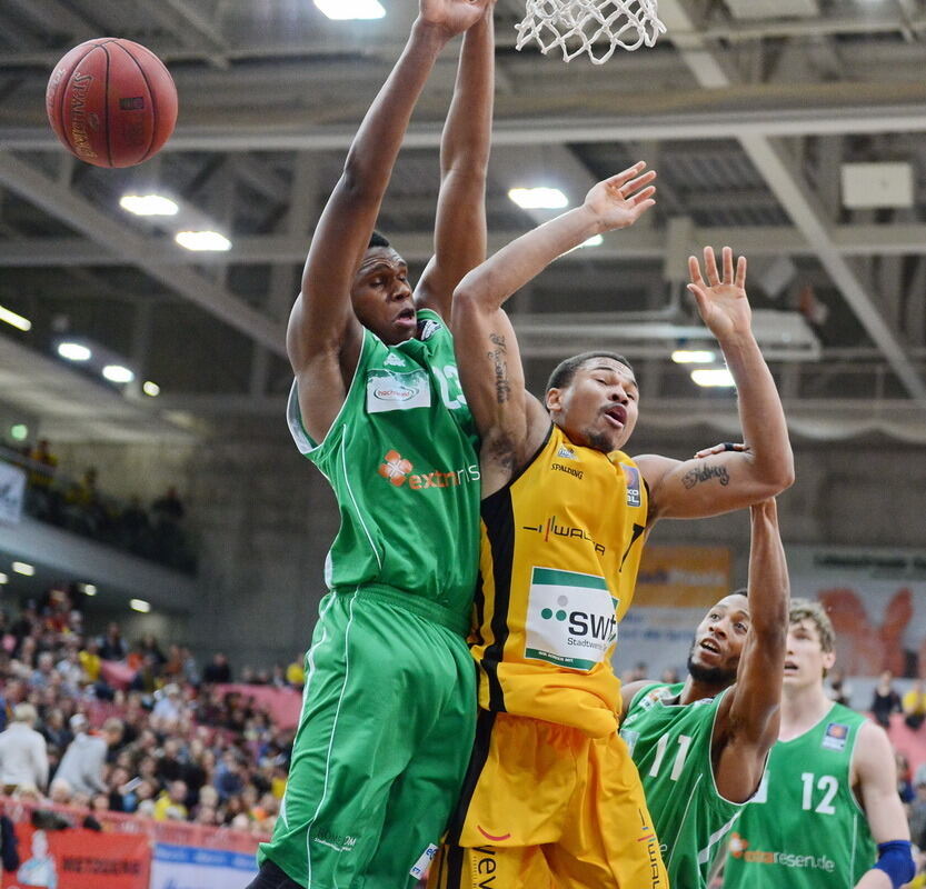 Walter Tigers Tübingen - TBB Trier 74:67