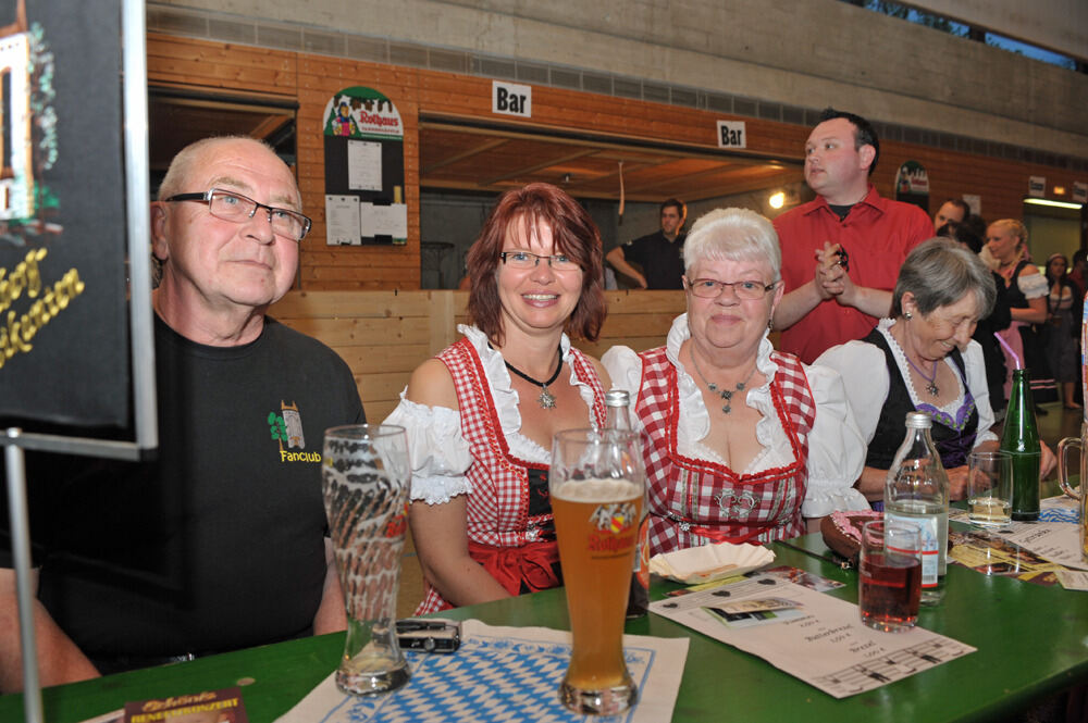 Dirndlnacht in Degerschlacht April 2014