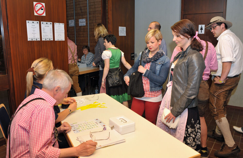 Dirndlnacht in Degerschlacht April 2014