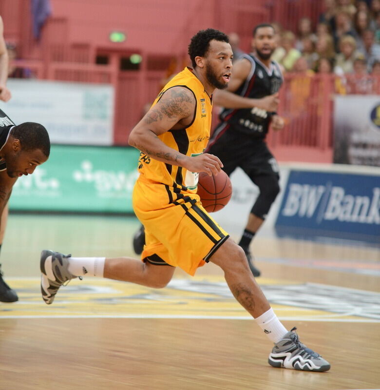 Walter Tigers Tübingen - Artland Dragons Quakenbrück 104:64