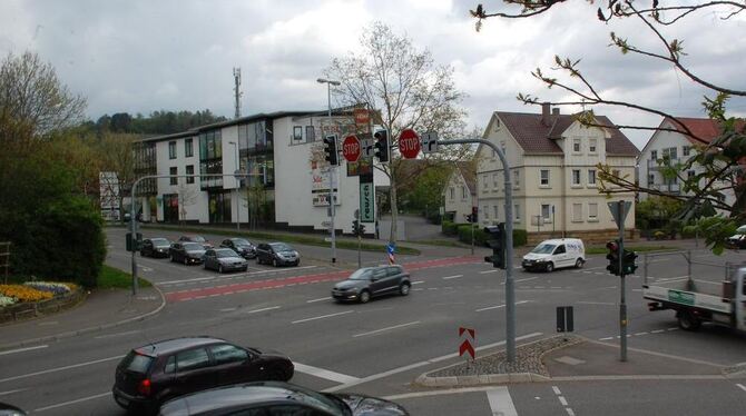 Der Knoten Ulmer Straße / Auchtertstraße / Noyon-Allee in Metzingen ist zwischen 15 und 19 Uhr überlastet.