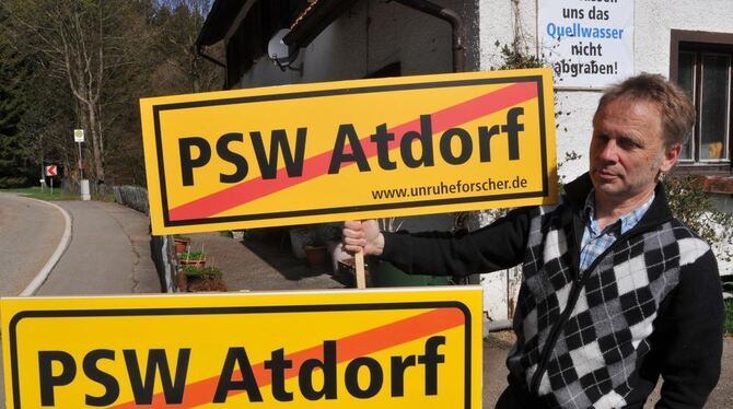 Der Vorsitzende der Bürgerinitiative gegen den Bau des Pumspeicherwerks Atdorf bei Herrischried im Südschwarzwald, Klaus Stöckli