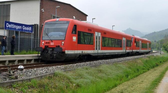 Die Haltestelle Dettingen-Gsaidt soll nach dem Konzept zu einem Kreuzungsbahnhof umgebaut werden. Dies ist das größte Einzelbauv