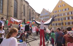 Hebammen demonstrieren in Tübingen.