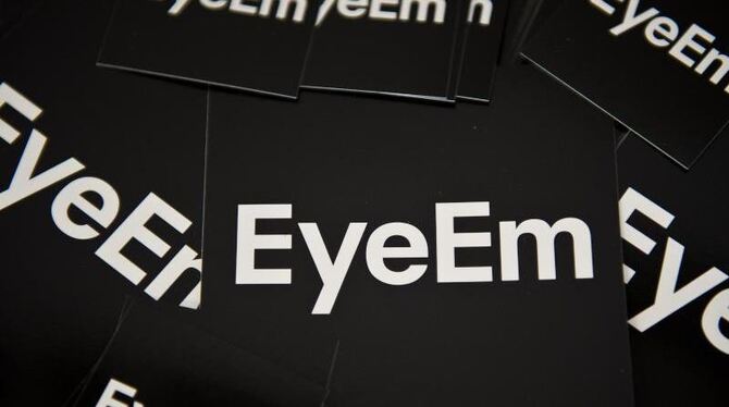 Das EyeEm Logo: Die Foto-Community wurde 2011 gegründet und im selben Jahr erschien die Smartphone-App. Foto: Ole Spata