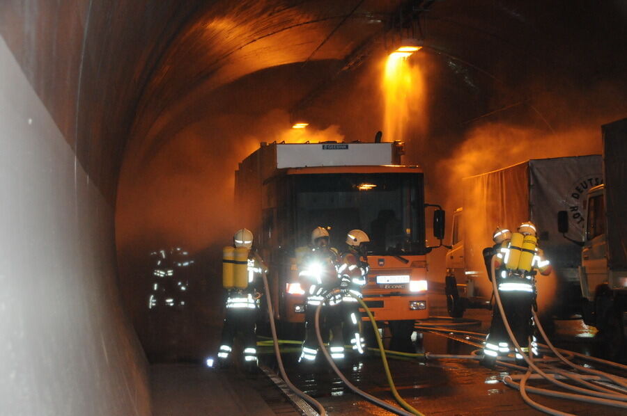 Großübung im Ursulabergtunnel