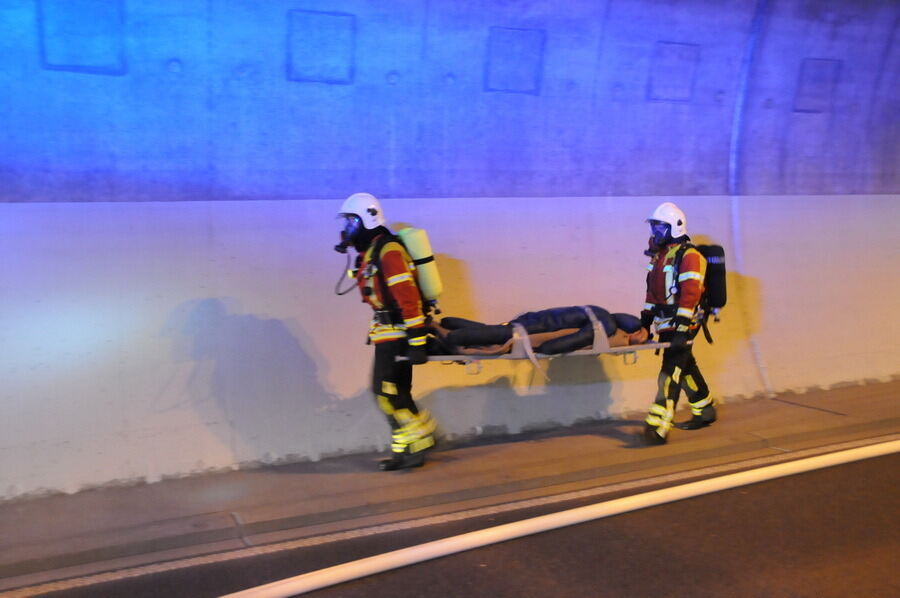 Großübung im Ursulabergtunnel