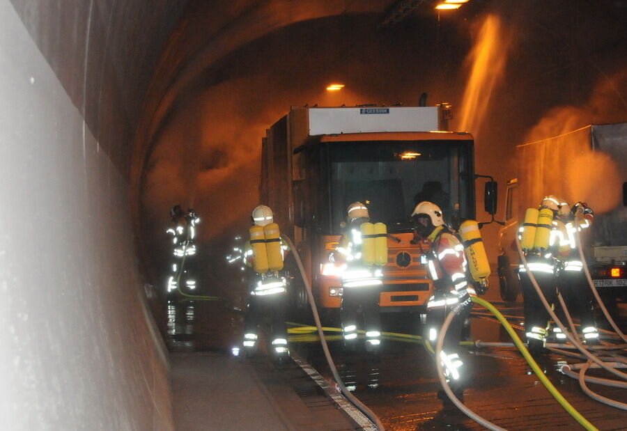 Großübung im Ursulabergtunnel