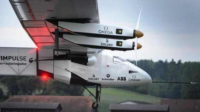 »Solar Impulse 2« ist mit mehr als 17 200 Solarzellen ausgestattet. Foto: Laurent Gillieron