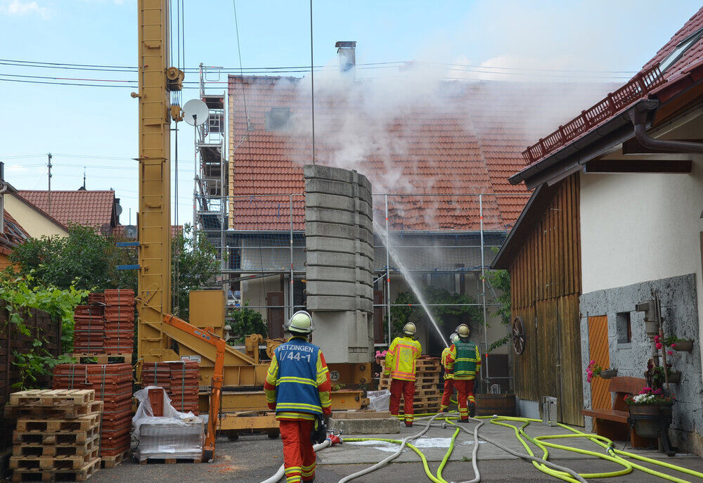 Dachstuhlbrand in Neuhausen