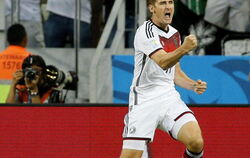 Miroslav Klose jubelt