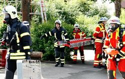 Präzision auf Zeit: Bei den Prüfungen zum Feuerwehr-Leistungsabzeichen musste jeder Handgriff sitzen.