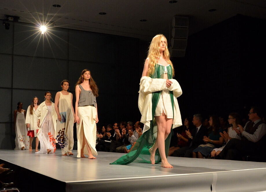 Hochschule Reutlingen Fakultät Textil und Design Modenschau Juni 2014