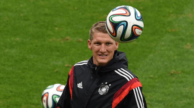 Sagt in Brasilien keinen Ton: Bastian Schweinsteiger.  FOTO: DPA