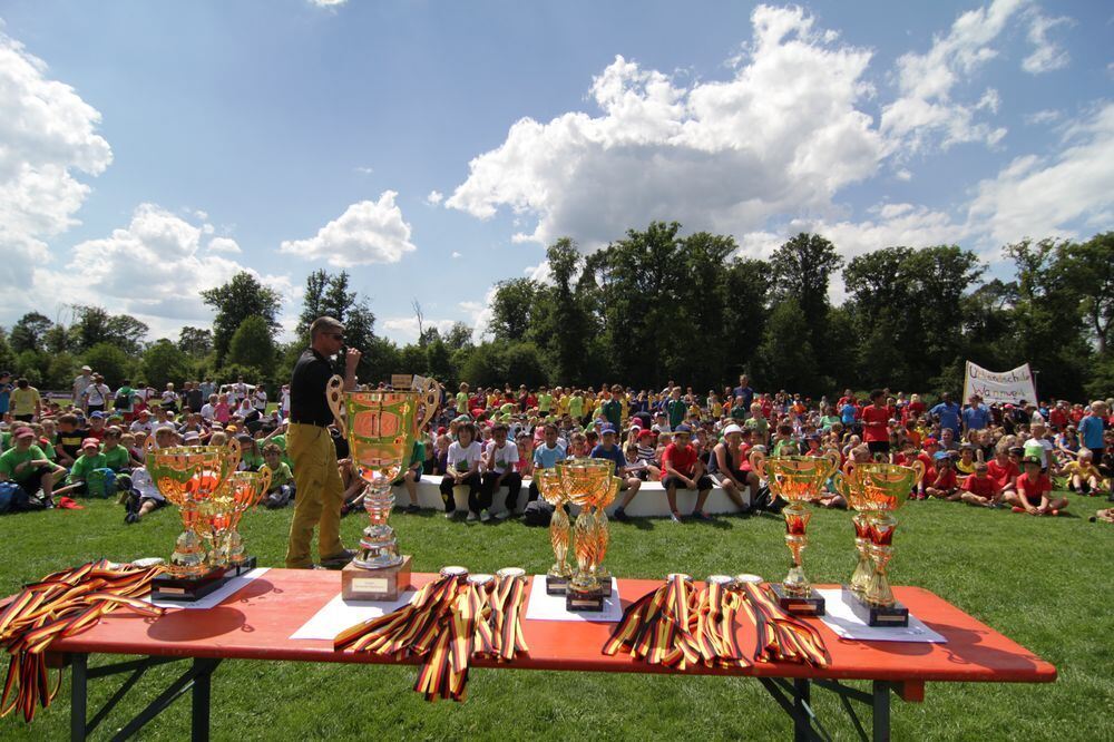 Jugend trainiert für Olympia Kreisfinale 1. Juli 2014 Pliezhausen