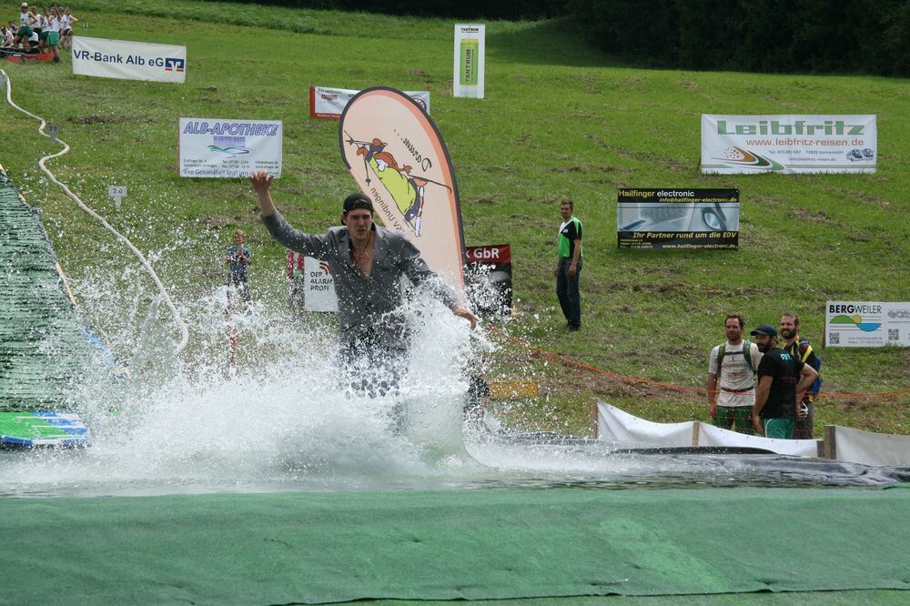 3. Waterslide-Contest der Ski-und Snowboardabteilung des TSV Undingen