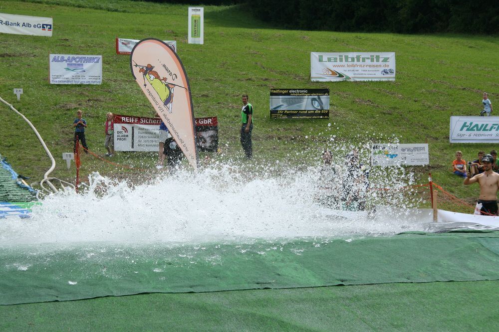 3. Waterslide-Contest der Ski-und Snowboardabteilung des TSV Undingen