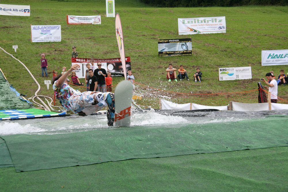 3. Waterslide-Contest der Ski-und Snowboardabteilung des TSV Undingen