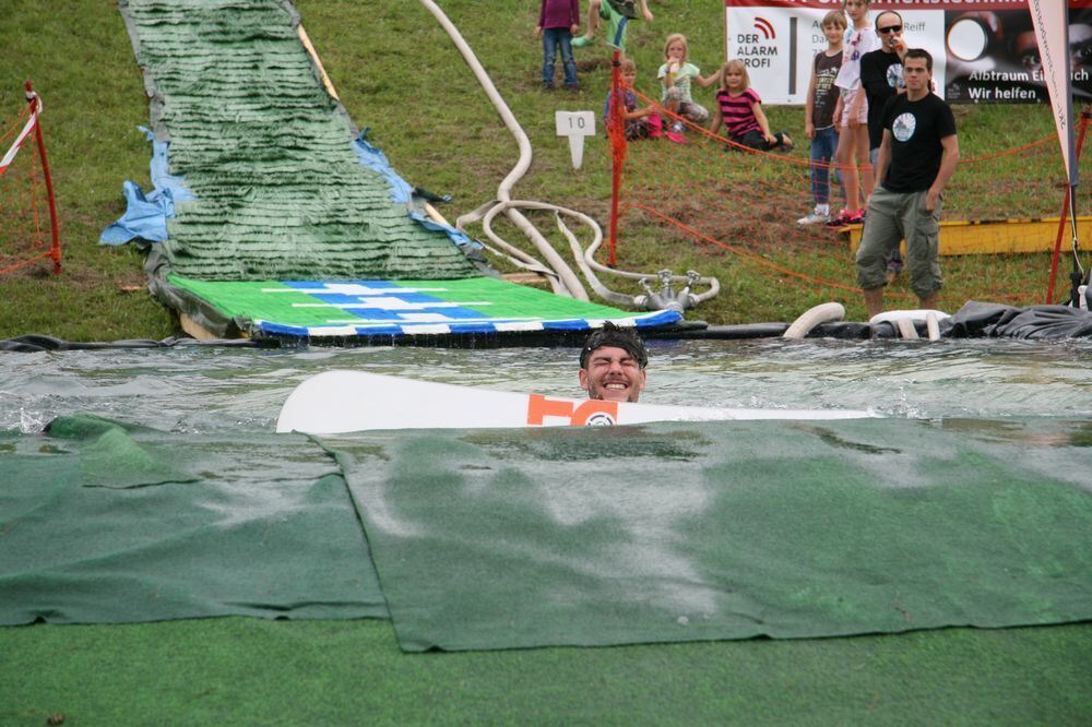 3. Waterslide-Contest der Ski-und Snowboardabteilung des TSV Undingen