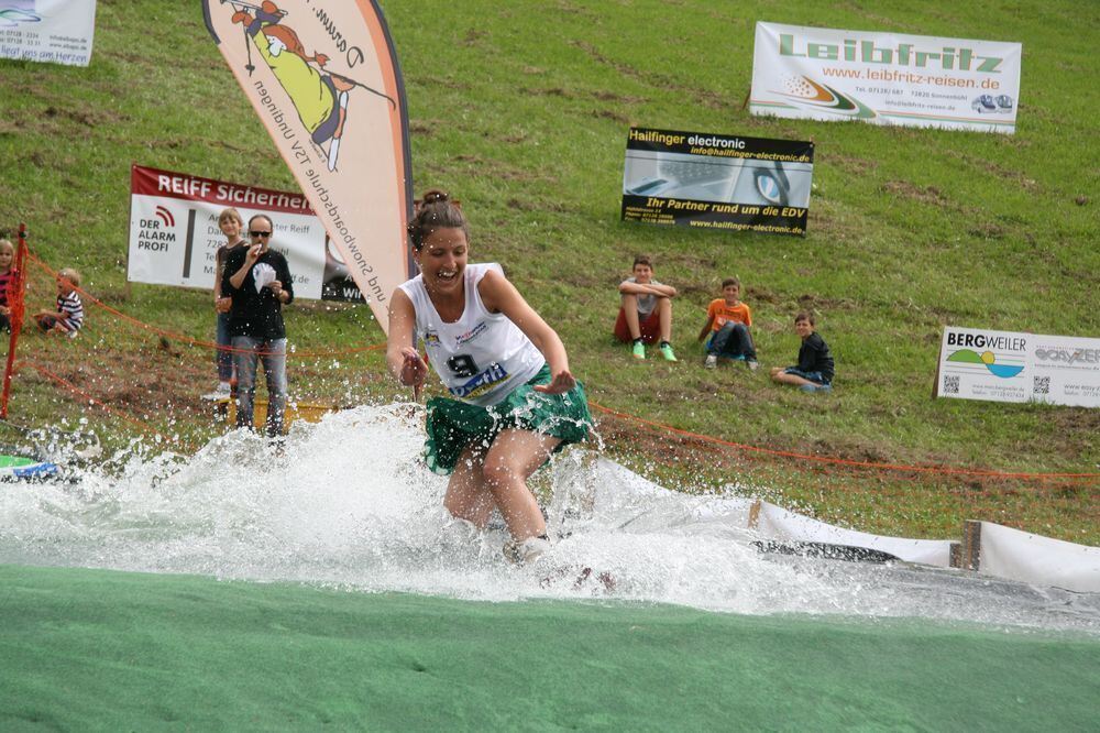 3. Waterslide-Contest der Ski-und Snowboardabteilung des TSV Undingen