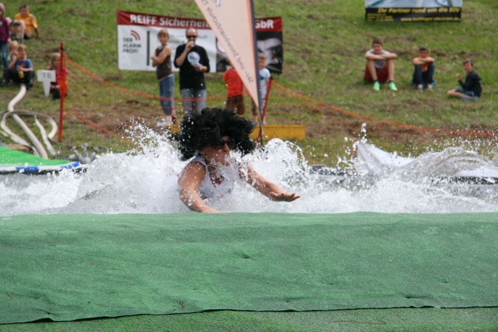 3. Waterslide-Contest der Ski-und Snowboardabteilung des TSV Undingen