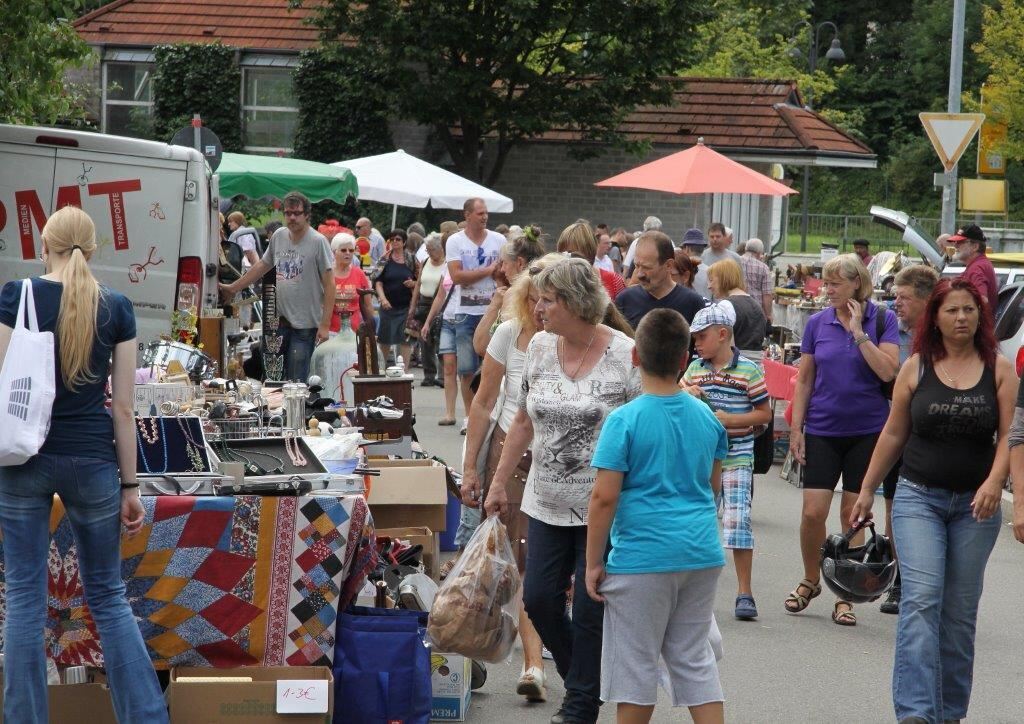 Antiquitäten- und Sammlermarkt Bad Urach 2014