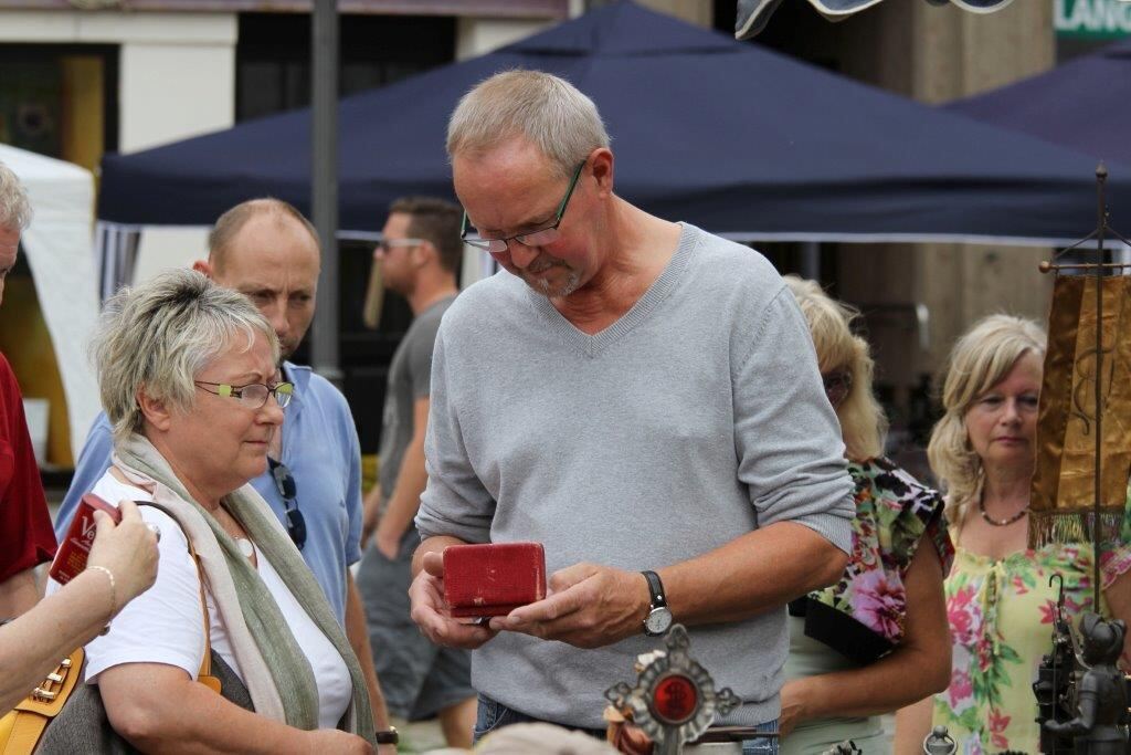 Antiquitäten- und Sammlermarkt Bad Urach 2014