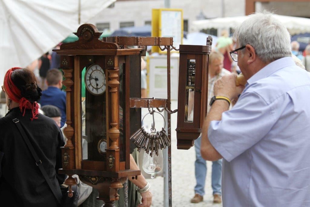 Antiquitäten- und Sammlermarkt Bad Urach 2014