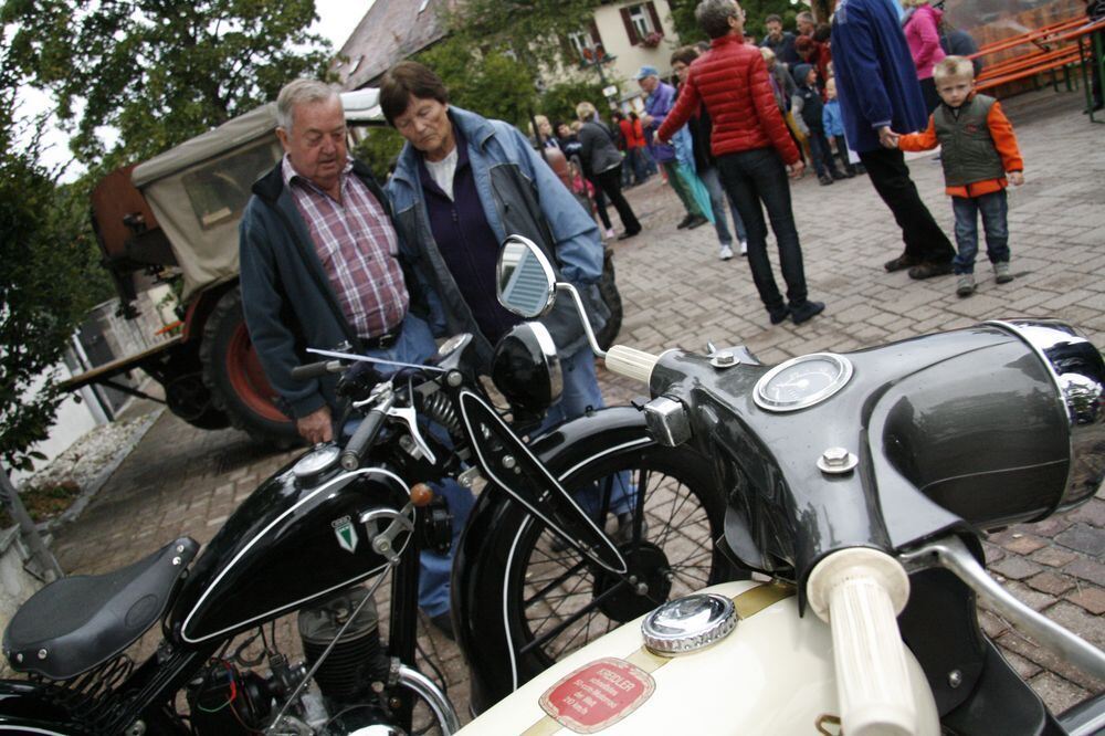 Dorfhockete Holzelfingen 2014