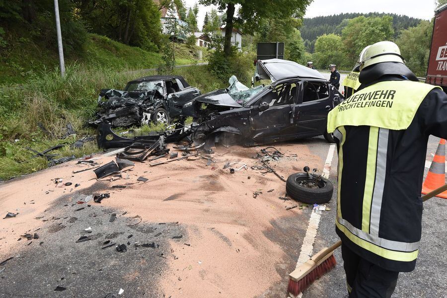 Horror-Unfall auf der B313 bei Trochtelfingen