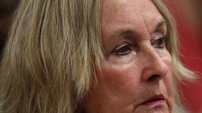 Der Prozess hat bei ihr sichtlich Spuren der Erschöpfung hinterlassen: Mutter June Steenkamp. Foto: Alon Skuy