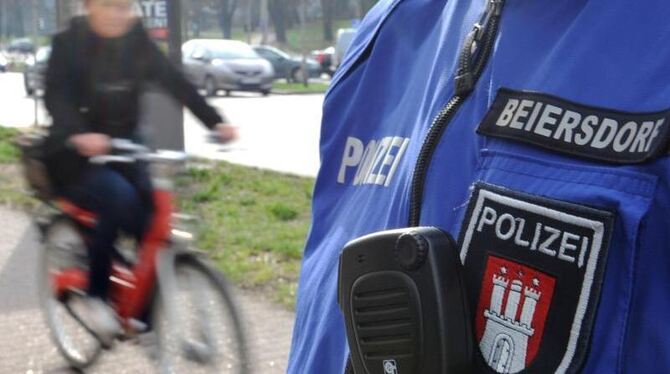 Fahrradfahrer auf dem falschen Radweg sollen künftig nicht mehr ohne Bußgeld davonkommen. Foto: Angelika Warmuth