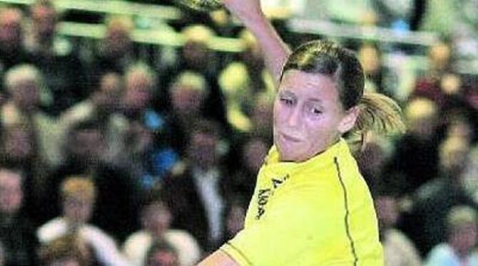 Warf bei ihrem Comeback drei Tore: Laura Steinbach. 
FOTO: LANGER