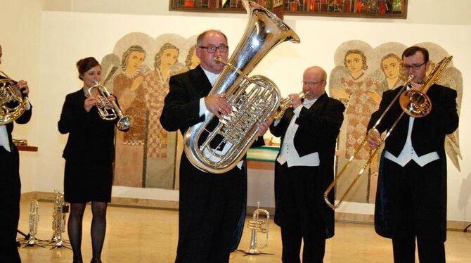 Boten ein beeindruckendes Konzert in der Andreaskirche: Harmonic Brass.  FOTO: LEIPPERT