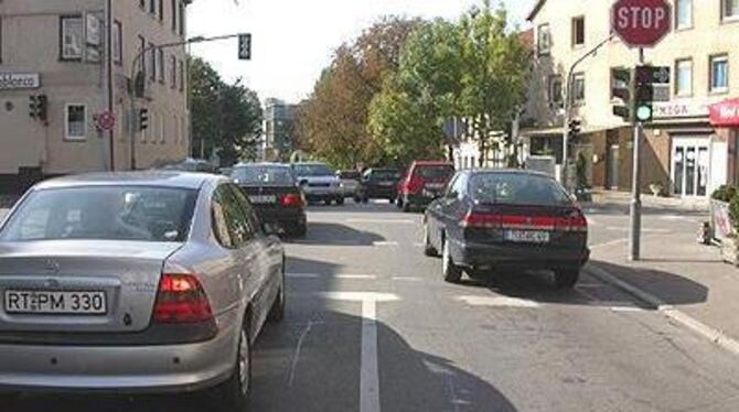 Verkehrsprobleme auf dem &raquo;Bypass&laquo; Seestraße sind während des Ausbaus der Lederstraße unvermeidbar. Behinderungen an