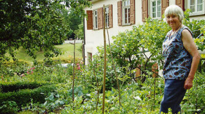 Das Durcheinander gehört dazu: &raquo;Vielfalt tut dem Garten gut&laquo;, so Margarete Proksch. FOTO: KABLAOUI