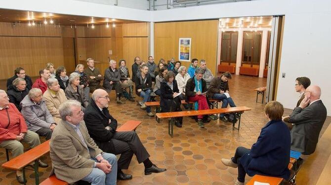 Wenn es hart auf hart kommt, lassen sich hier, im ehemaligen Brenz-Gemeindehaus, an die 60 Flüchtlinge einquartieren. FOTO: TRIN